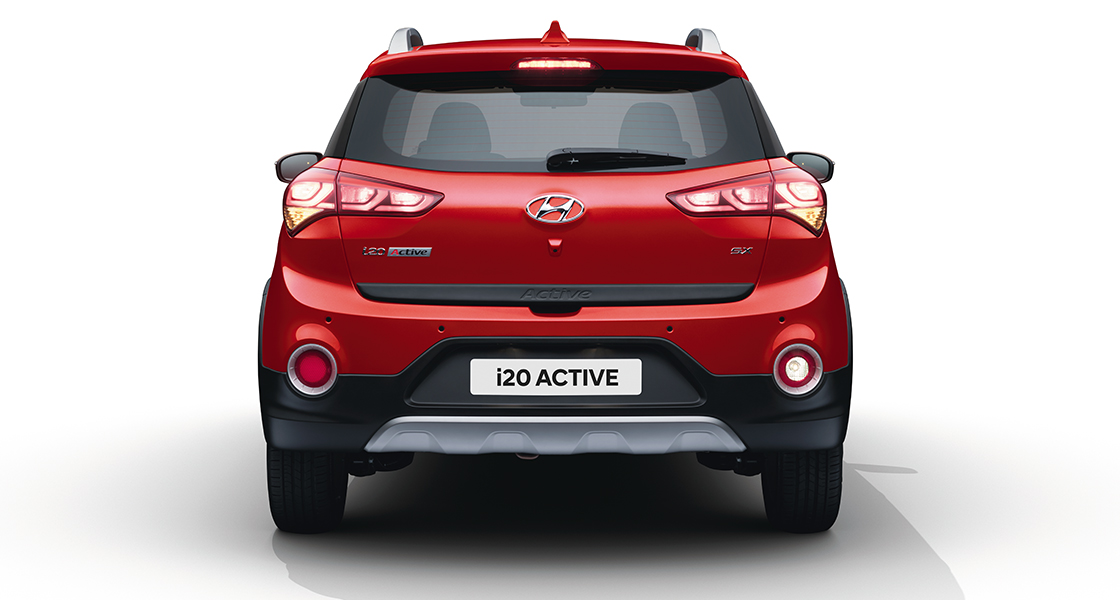 Hyundai i20 Active Car Gallery